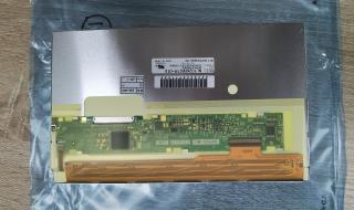 19英寸显示器分辨率